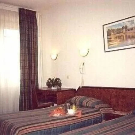 De Nevers Ξενοδοχείο Λούρδη