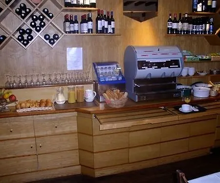 De Nevers Hotel 2*