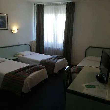 De Nevers 2*