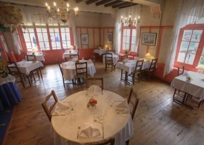 De Nevers 2* لورد