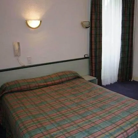 De Nevers Hotel Lurdy